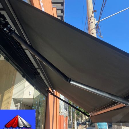 Fachada Área Comercial